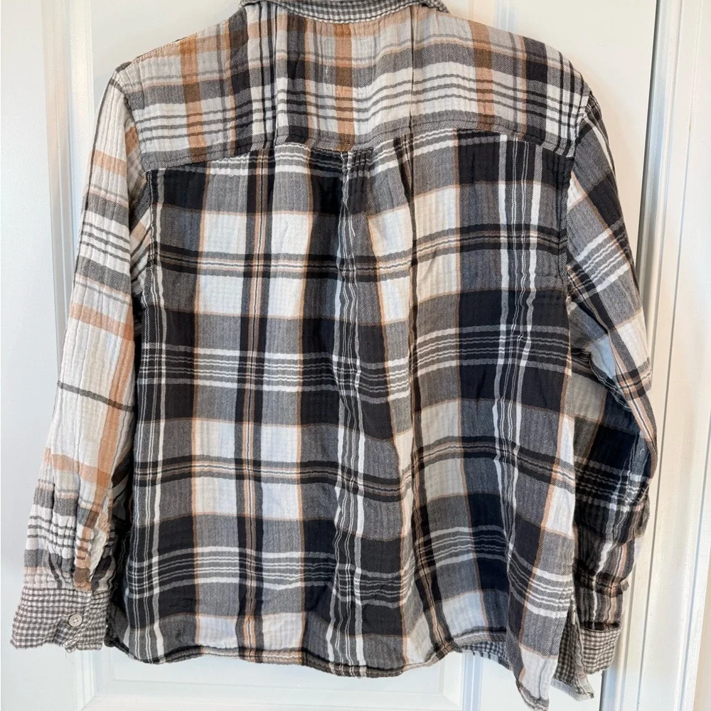Aerie Gray/Beige 100% Cotton Checkered Shirt (size large) - Picture 9 of 9